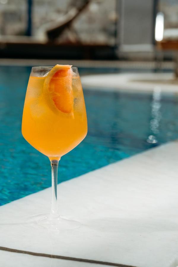 Sunrise Hotel イオス島 チョーラ エクステリア 写真